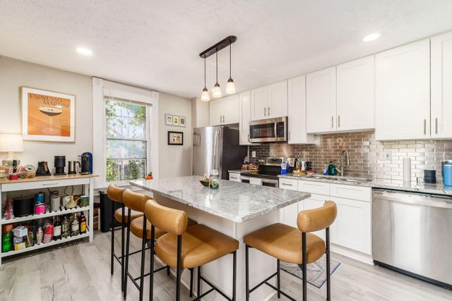 385-387 Jackson Street, Columbus, OH 43206