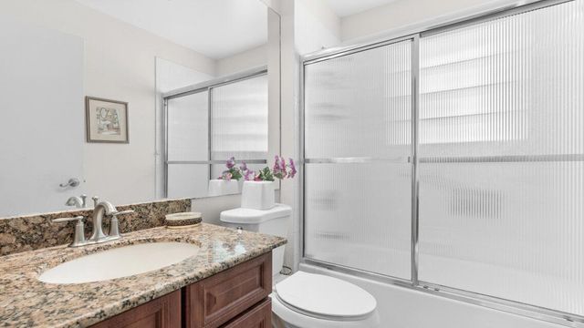 7961 MANSFIELD HOLLOW Road, Delray Beach, FL 33446