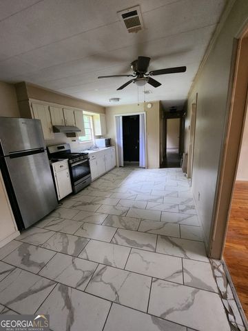 381 King Road, Ellaville, GA 31806