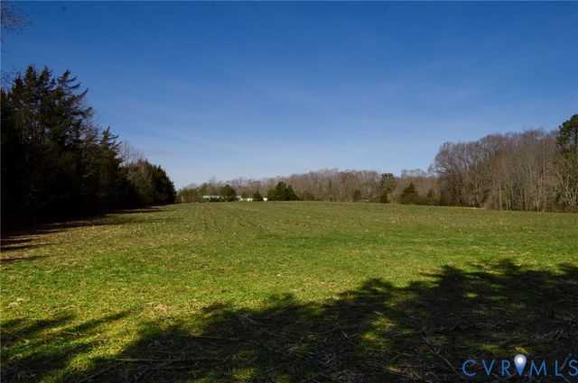 2500 Maidens Rd, Powhatan, VA 23139