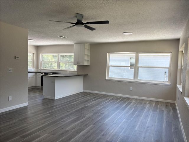 2094 PENN DRIVE, Deland, FL 32724
