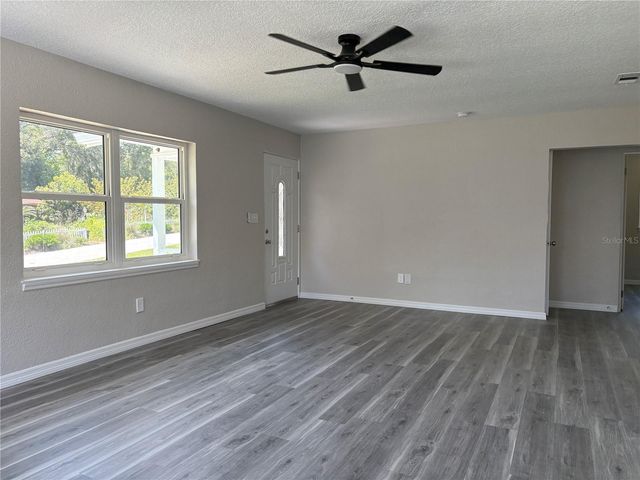 2094 PENN DRIVE, Deland, FL 32724
