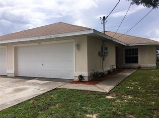 1421 SE 10th TER, Cape Coral, FL 33990