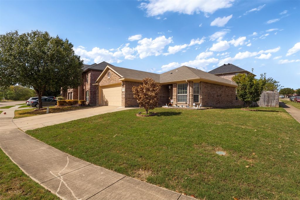 5169 Westgrove Boulevard, Haltom City, TX 76117 — photo 2