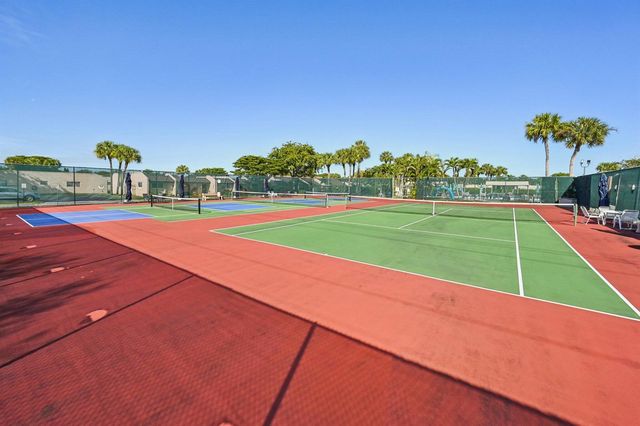 107 Lake Olive Drive, West Palm Beach, FL 33411