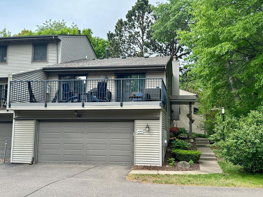 4367 Arden View Court, Arden Hills, MN 55112 — photo 2