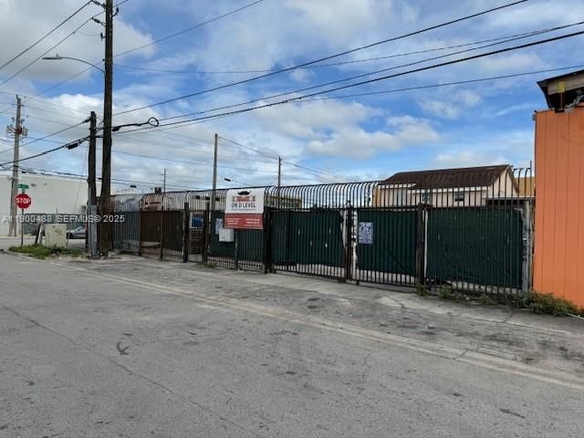 2484 NW 21st Terrace, Miami, FL 33142