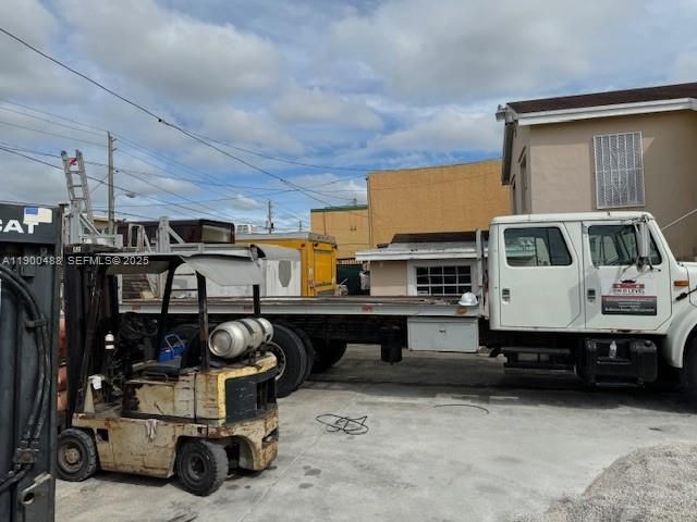 2484 NW 21st Terrace, Miami, FL 33142
