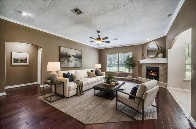 15480 Fm 3083 Road, Conroe, TX 77302