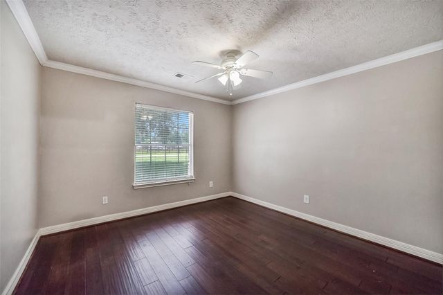 15480 Fm 3083 Road, Conroe, TX 77302