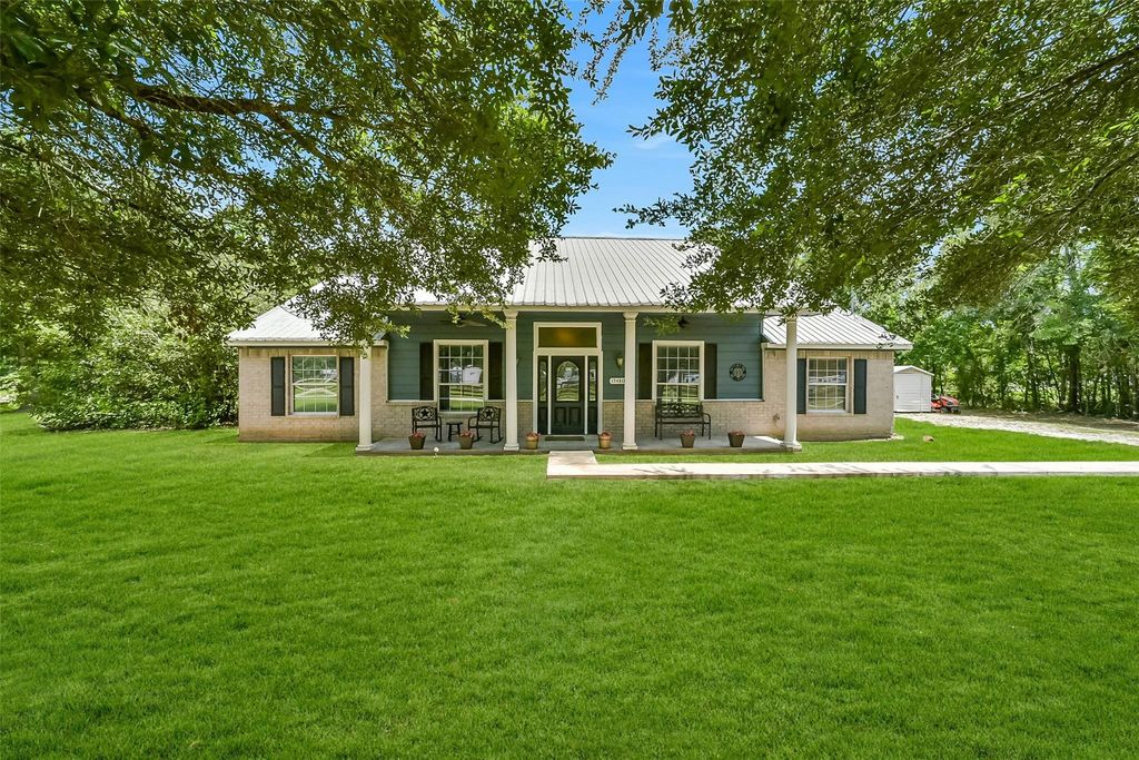 15480 Fm 3083 Road, Conroe, TX 77302