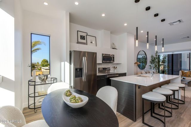 4220 N 32ND Street 7, Phoenix, AZ 85018