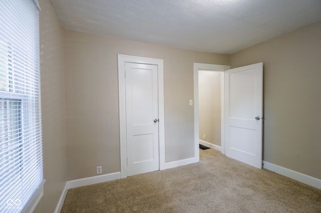 916 E 54th Street, Indianapolis, IN 46220