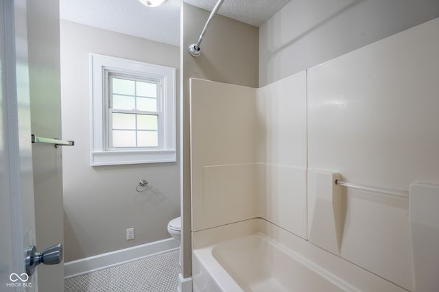 916 E 54th Street, Indianapolis, IN 46220