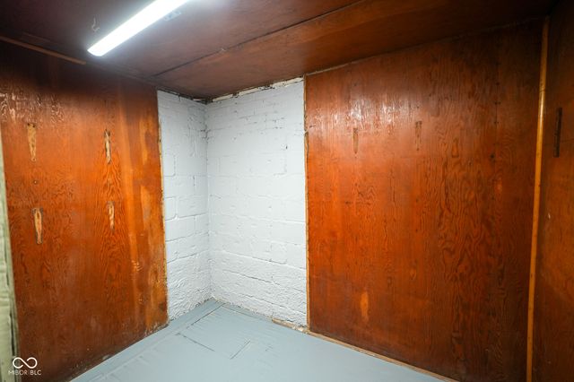 916 E 54th Street, Indianapolis, IN 46220