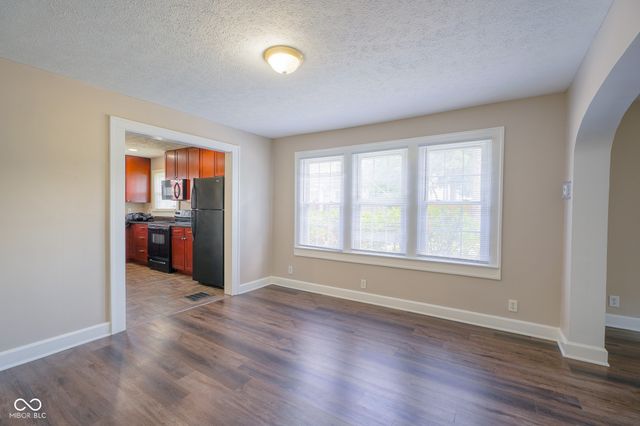 916 E 54th Street, Indianapolis, IN 46220