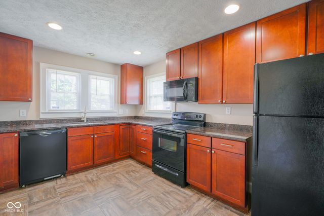 916 E 54th Street, Indianapolis, IN 46220