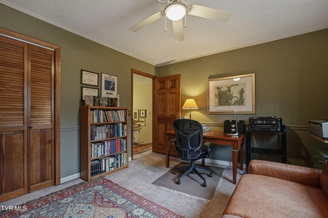 166 Heather Lane, Johnson City, TN 37601