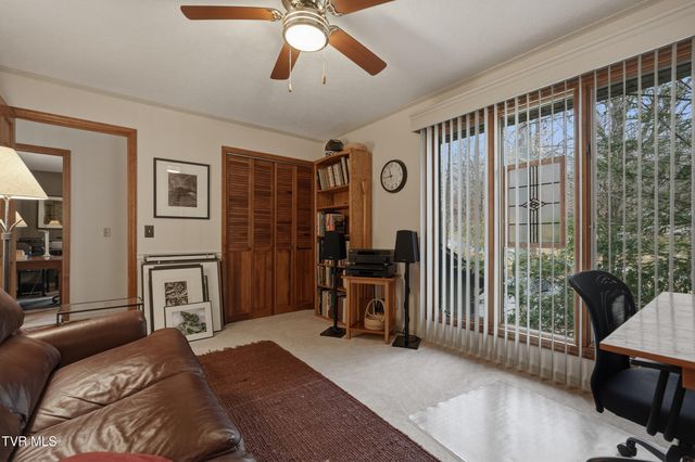 166 Heather Lane, Johnson City, TN 37601