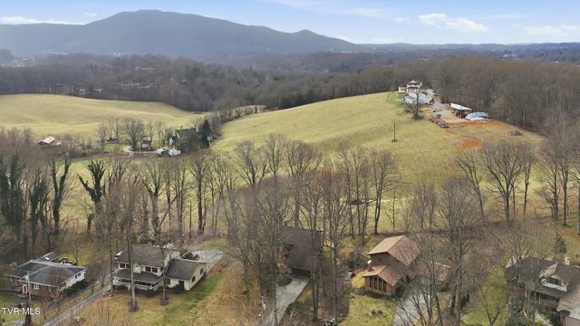 166 Heather Lane, Johnson City, TN 37601