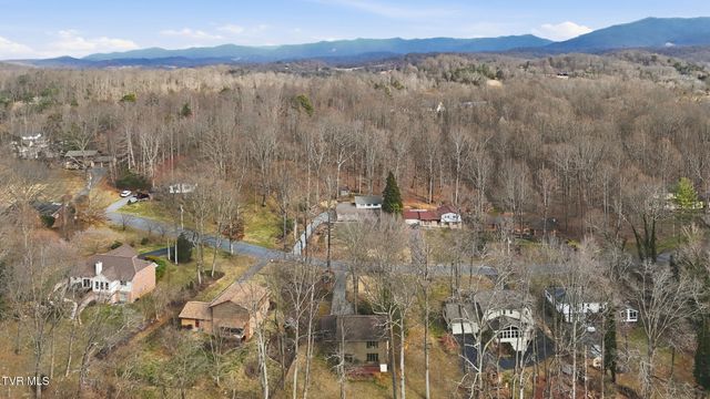 166 Heather Lane, Johnson City, TN 37601