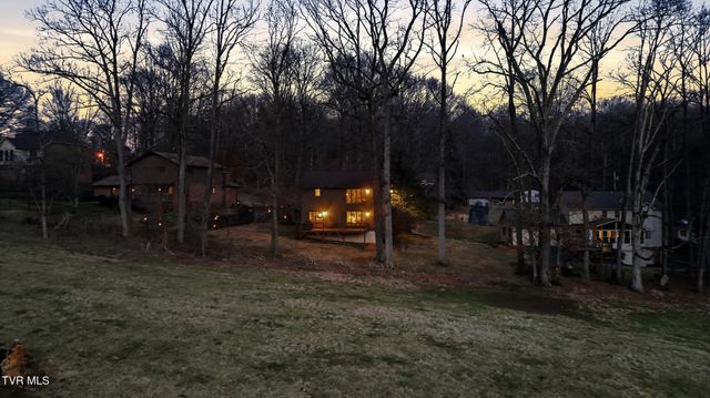 166 Heather Lane, Johnson City, TN 37601