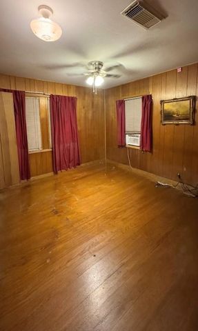 502 N Holly Street, Sweeny, TX 77480