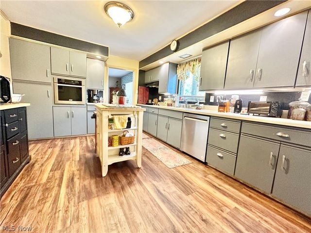 408 Garfield Avenue, Steubenville, OH 43952