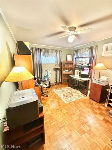 408 Garfield Avenue, Steubenville, OH 43952
