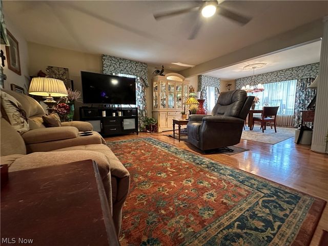 408 Garfield Avenue, Steubenville, OH 43952