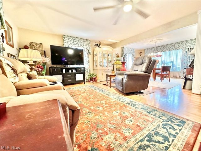 408 Garfield Avenue, Steubenville, OH 43952
