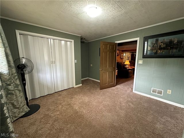 408 Garfield Avenue, Steubenville, OH 43952
