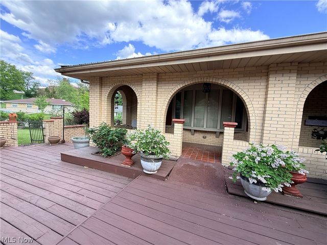 408 Garfield Avenue, Steubenville, OH 43952