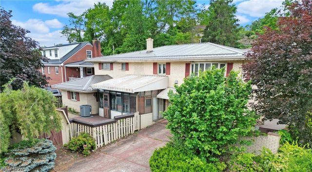 408 Garfield Avenue, Steubenville, OH 43952
