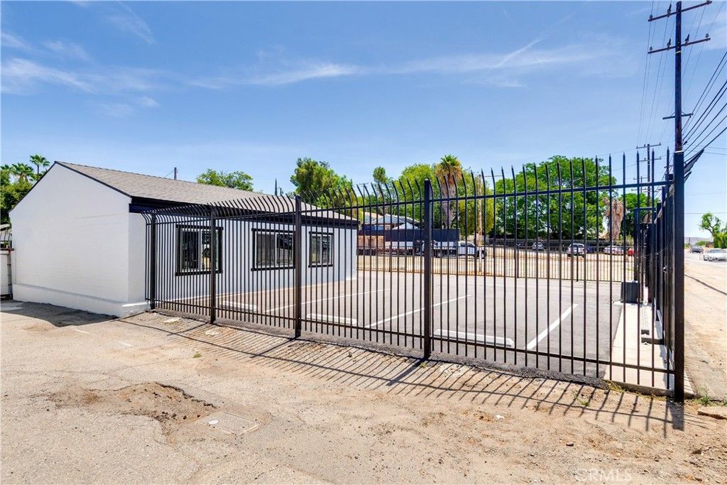 19620 Temescal Canyon, Corona, CA 92881 — photo 2