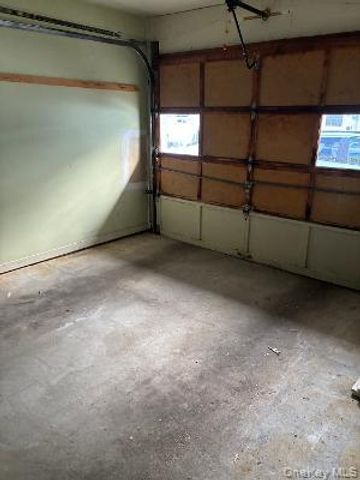 353 Woodbridge Drive, Ridge, NY 11961