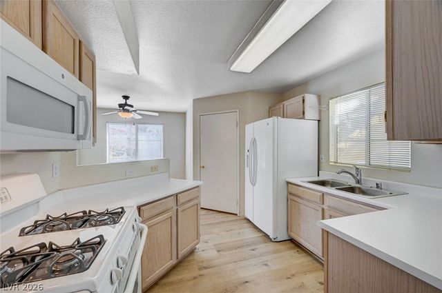 698 South Racetrack Road 713, Henderson, NV 89015