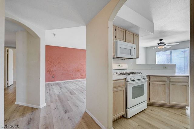 698 South Racetrack Road 713, Henderson, NV 89015