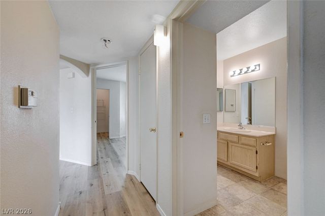 698 South Racetrack Road 713, Henderson, NV 89015