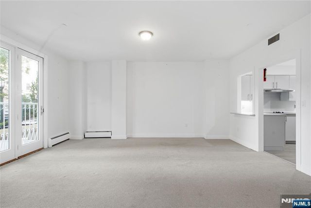 207 Shearwater Court 17, Jersey City, NJ 07305