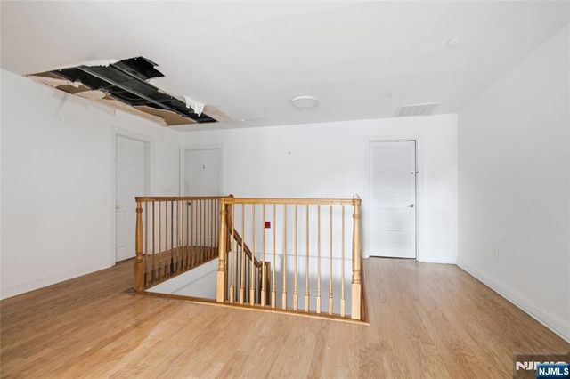 207 Shearwater Court 17, Jersey City, NJ 07305