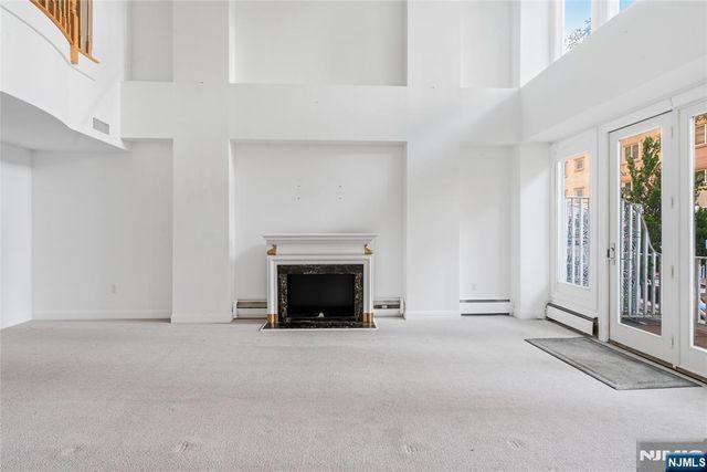 207 Shearwater Court 17, Jersey City, NJ 07305