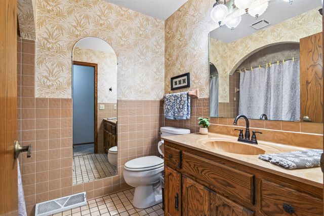 12088 Evergreen Street NW, Coon Rapids, MN 55448