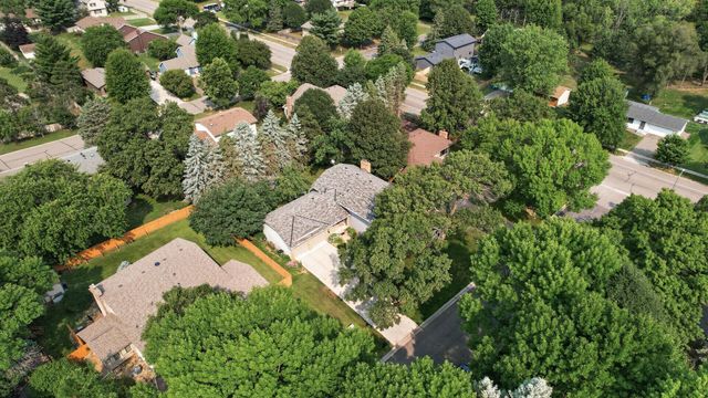 12088 Evergreen Street NW, Coon Rapids, MN 55448