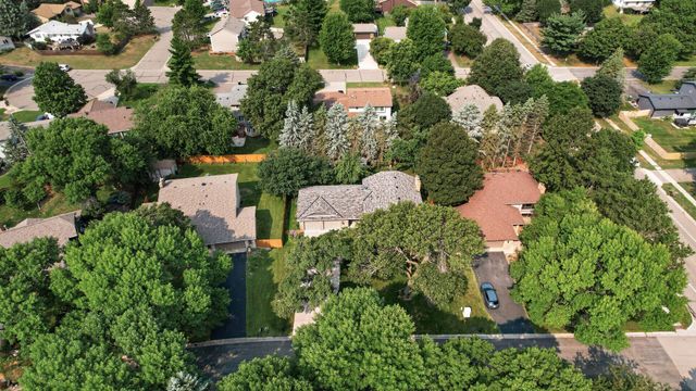 12088 Evergreen Street NW, Coon Rapids, MN 55448