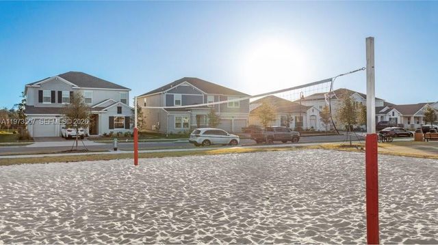 700 Trotters Drive, Eagle Lake, FL 33839