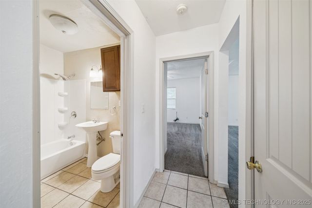 2515 N Garrison Avenue, Tulsa, OK 74106