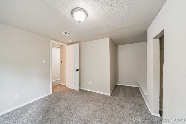 2515 N Garrison Avenue, Tulsa, OK 74106