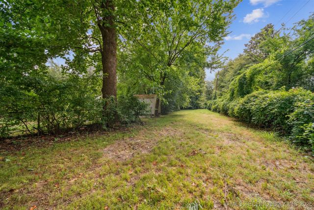 2515 N Garrison Avenue, Tulsa, OK 74106