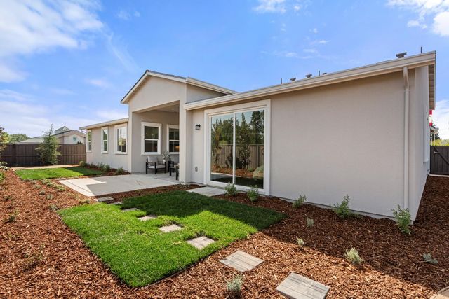 9011 Wickstrom Dr, Orangevale, CA 95662